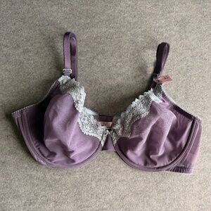 [ SOLD ] Victoria's Secret Tease Unlined Demi Bra | 40C